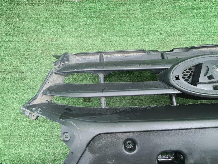 Решетка радиатора Lada Granta 2 (2018-н.в.)