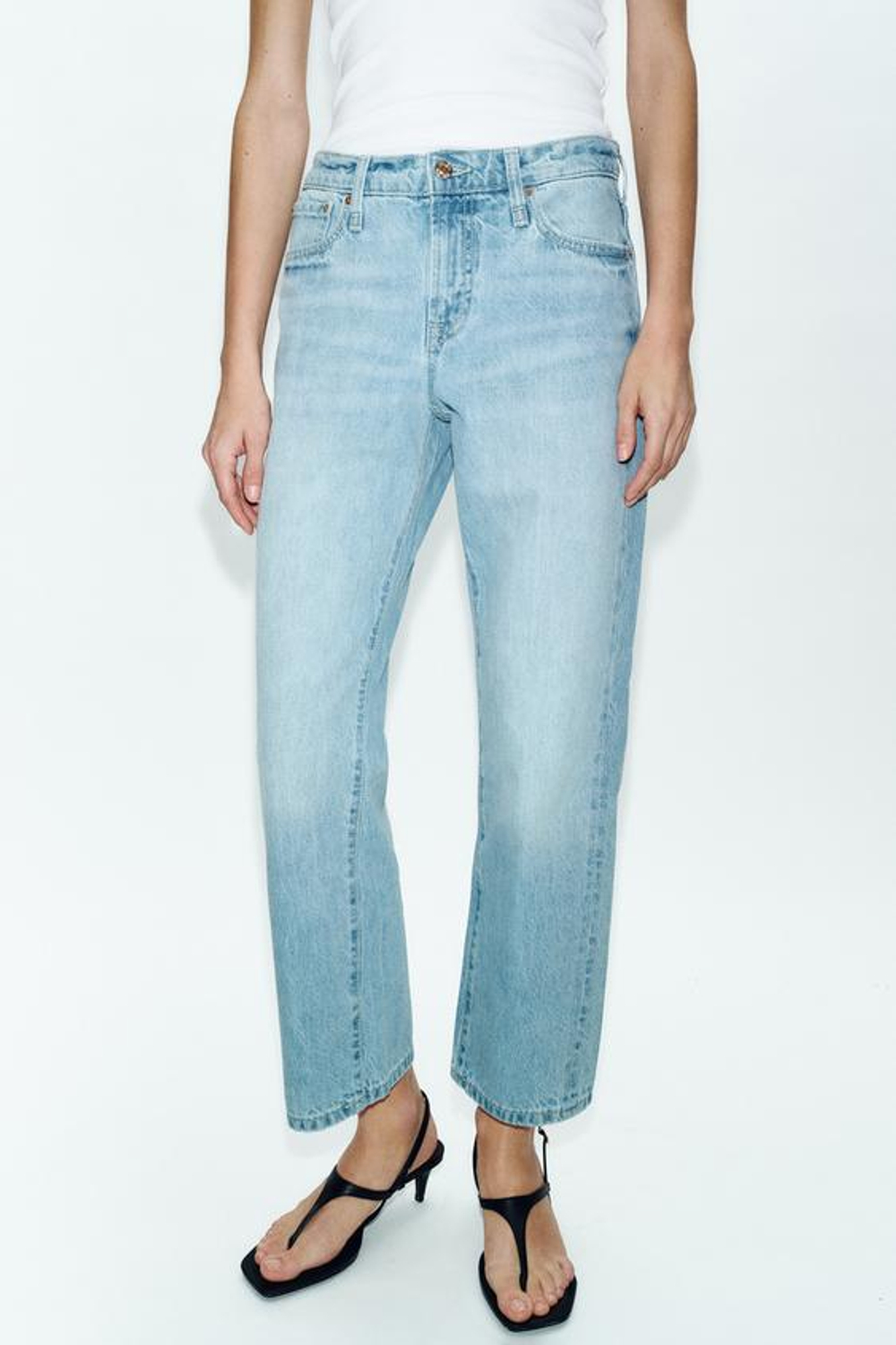 Z1975 УКОРОЧЕННЫЕ ДЖИНСЫ С СРЕДНЕЙ ЛИНИЕЙ ТАЛИИ - ZARA