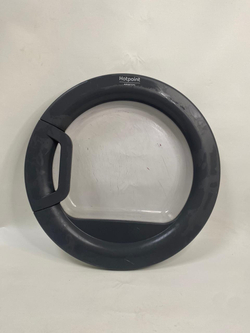 2 Люк в сборе для сушильной машины Ariston C00289464 б/у