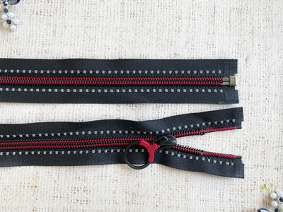 Молния спираль светоотражающая, Т5, L 20 см, чёрный с красным