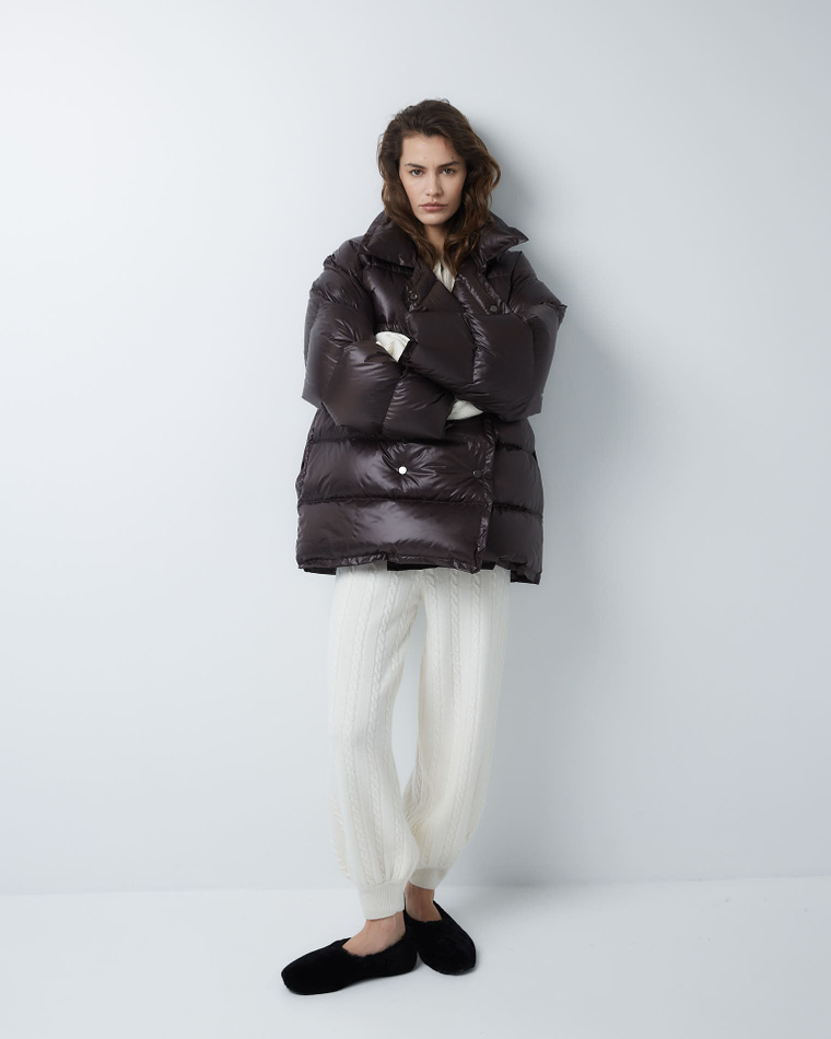 Пуховик двубортный укороченный темный шоколад