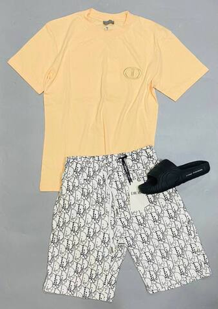Футболка Christian Dior