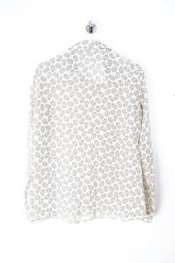 Блузка со стильным принтом, визуально на 44 размер