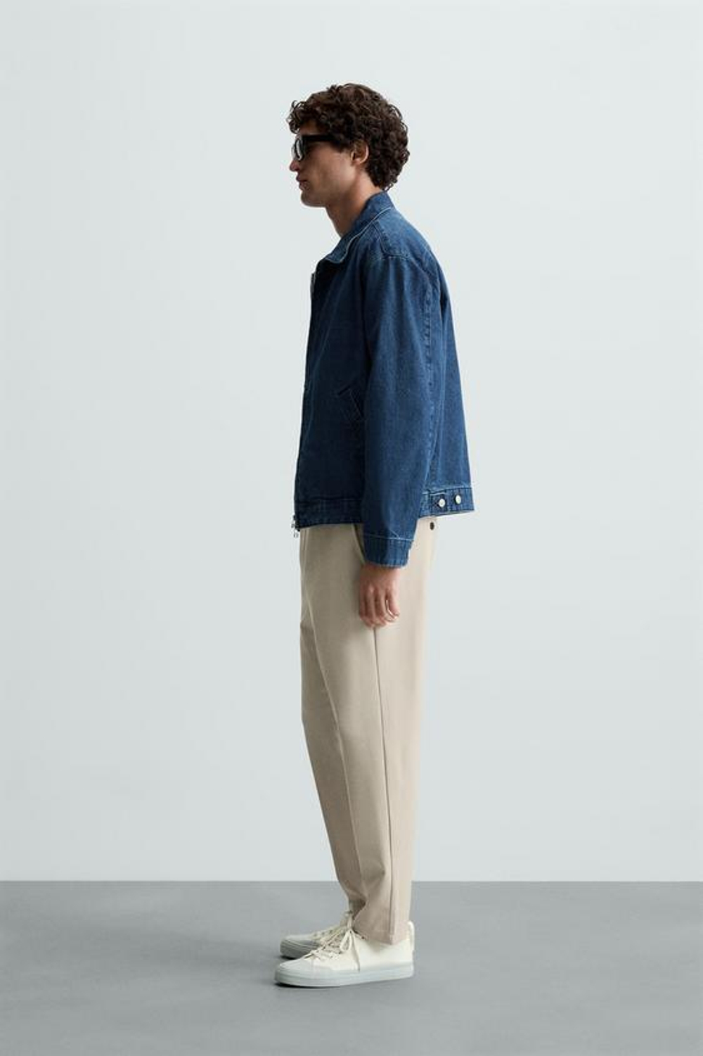 ZARA БРЮКИ ЧИНОС ИЗ КОМФОРТНОЙ РЕЛЬЕФНОЙ ТКАНИ, БЕЖЕВЫЙ