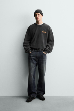 ZARA ТОЛСТОВКА С ЭФФЕКТОМ ПОТЕРТОСТИ И НАДПИСЬЮ, АНТРАЦИТОВО-СЕРЫЙ