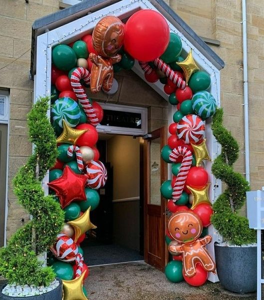 Новогодняя Арка из шаров на вход