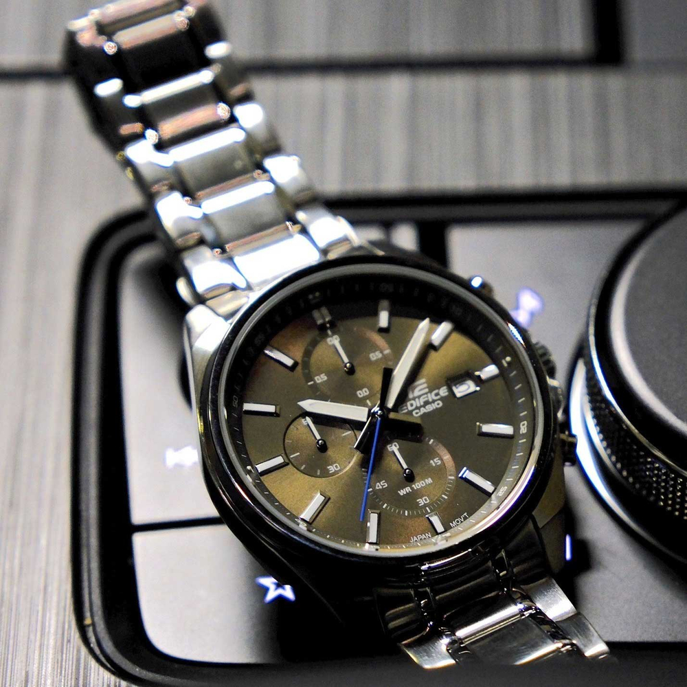 Часы Casio EFV-610D-5C