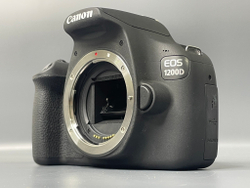 Canon 1200D Kit 18-55mm 3.5-5.6 II 900 кадров