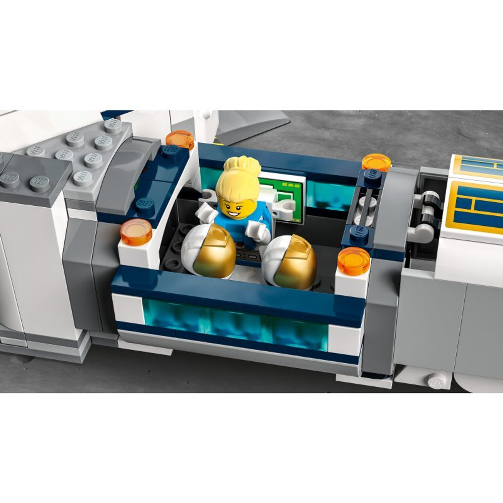 Конструктор LEGO City - Лунная исследовательская станция 60350