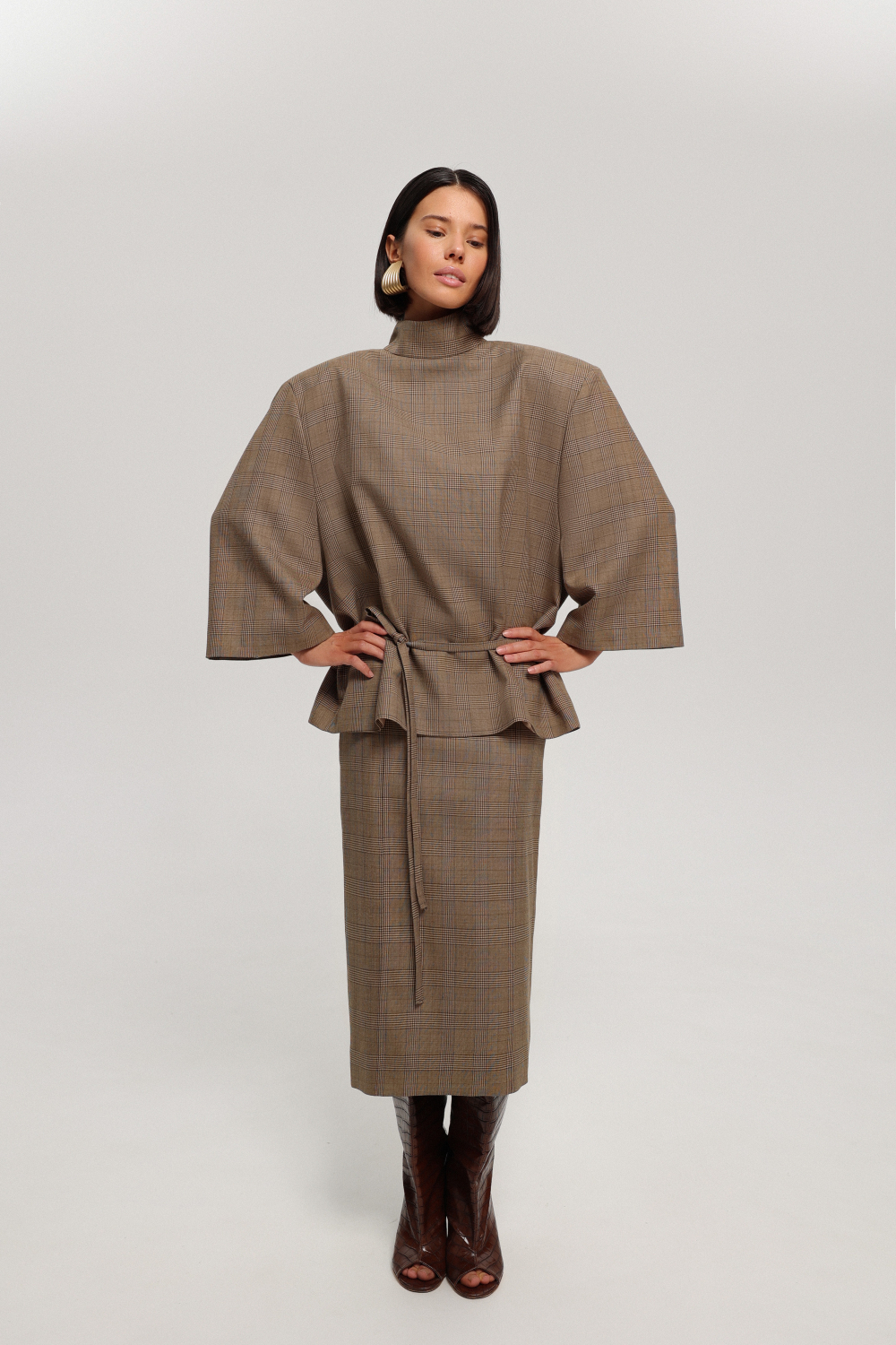 Юбка-карандаш миди