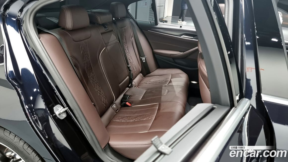 BMW 5 Series (G30) 523d M Sports (11.2022)