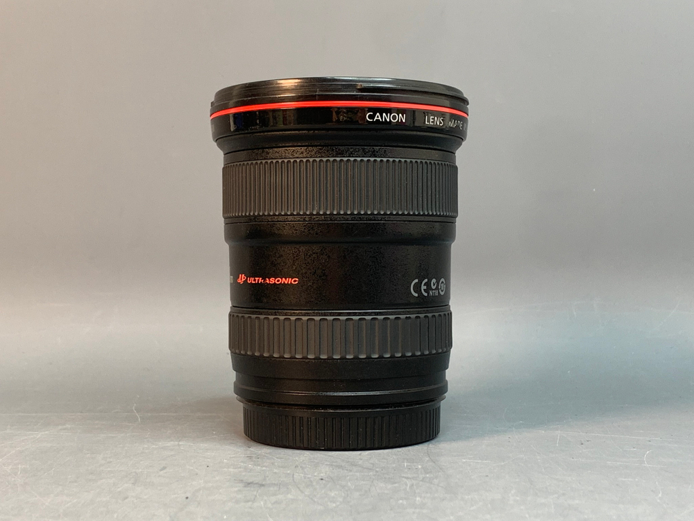 Canon EF 17-40mm f/4L USM