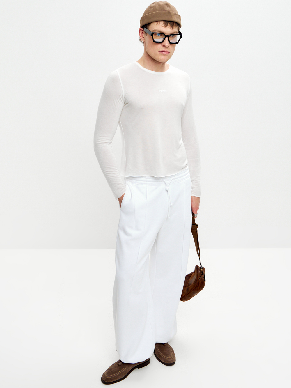 Лонгслив из тонкого трикотажа белый