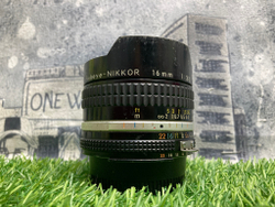 Nikon Fisheye-Nikkor 16mm 2.8