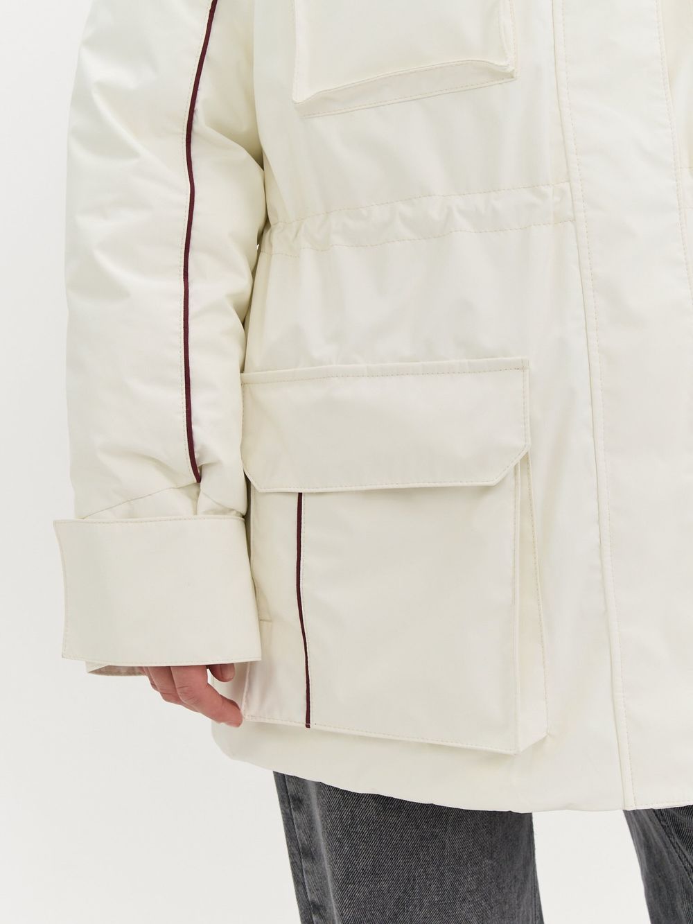 Парка демисезонная с контрастным кантом "Молоко" женская