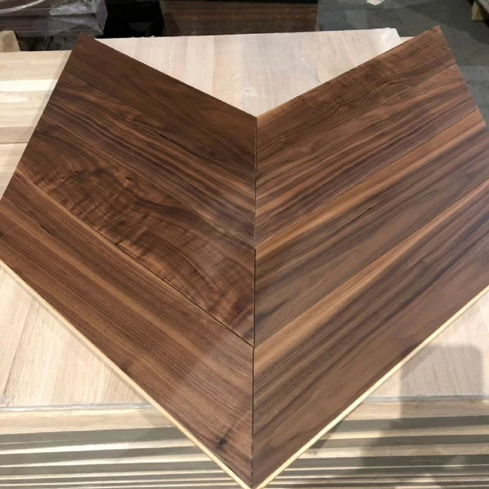 Паркет французская елка орех американский селект