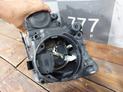 Фара правая галоген VW Polo 5 Sedan 5 15-20 Б/У Оригинал 6R1941008F