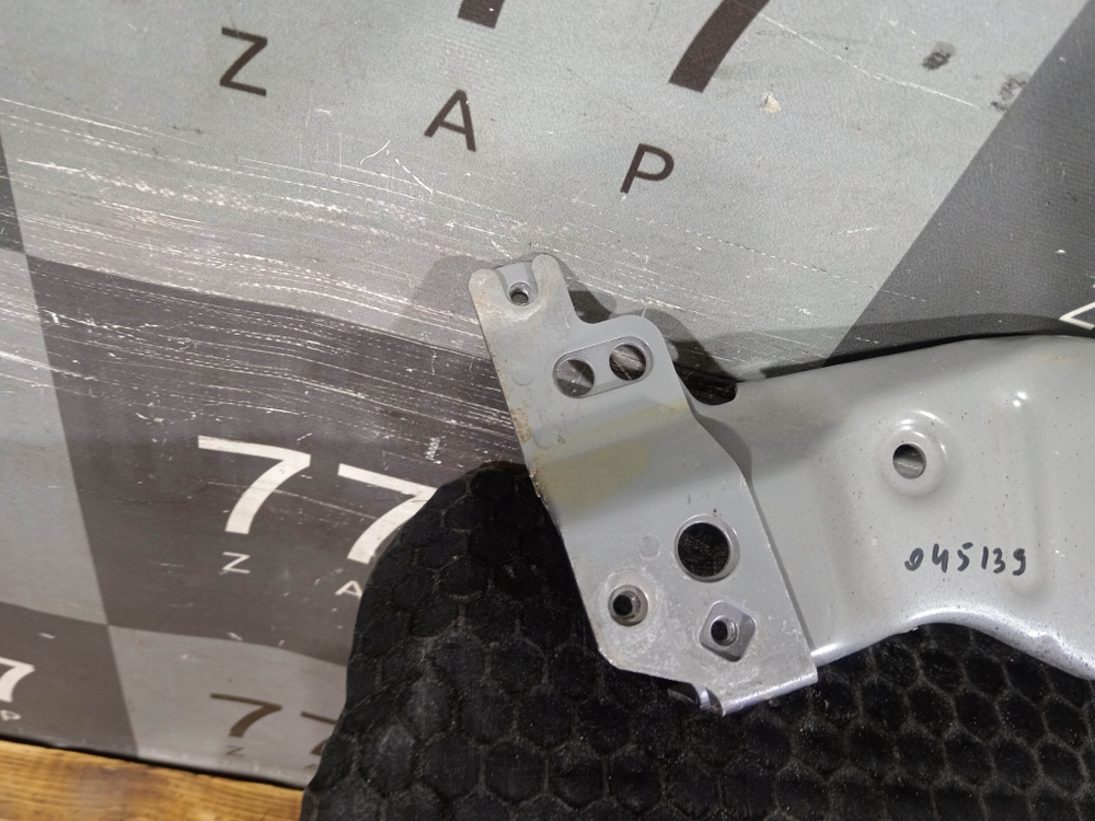 Кронштейн крыла переднего правого Great Wall Poer Kingkong 22-нв Б/У Оригинал 8400207XPS11A