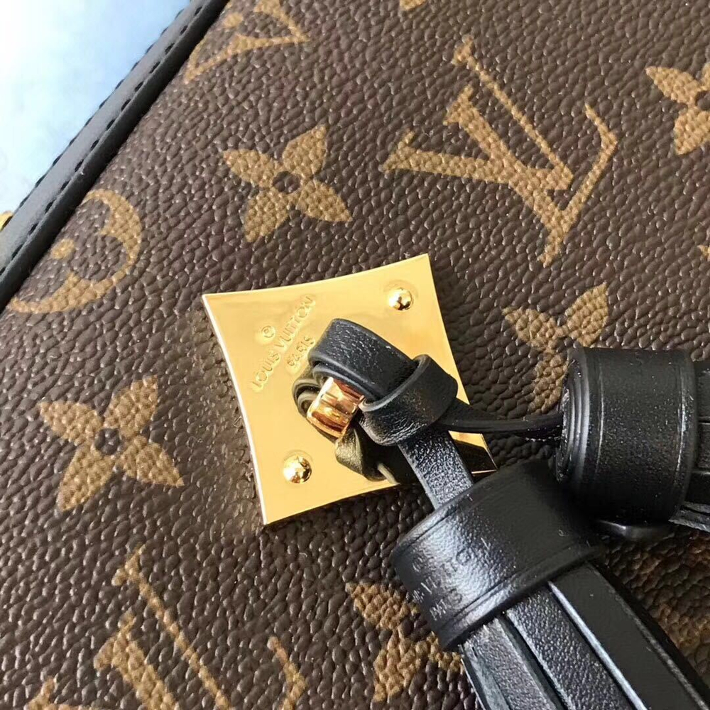 Louis Vuitton Saintonge