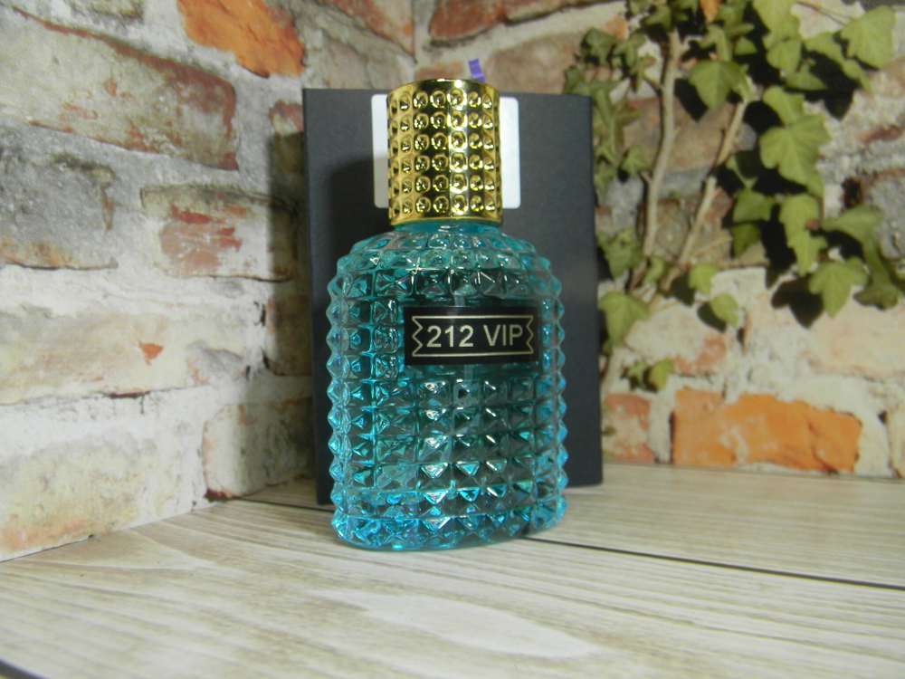 212 VIP woman парфюмерная вода 60 ml