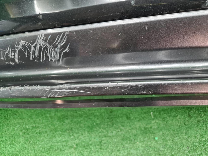 Юбка бампера Land Cruiser 200 (15-21) Executive