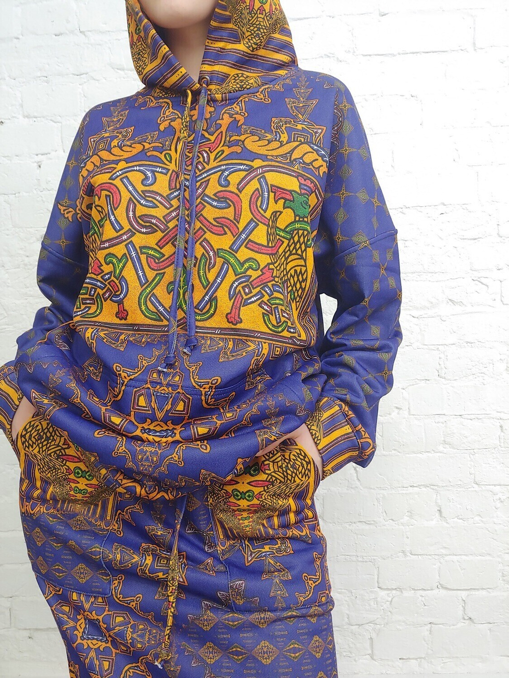 Комплект (худи и юбка), по мотивам старинного русского орнамента