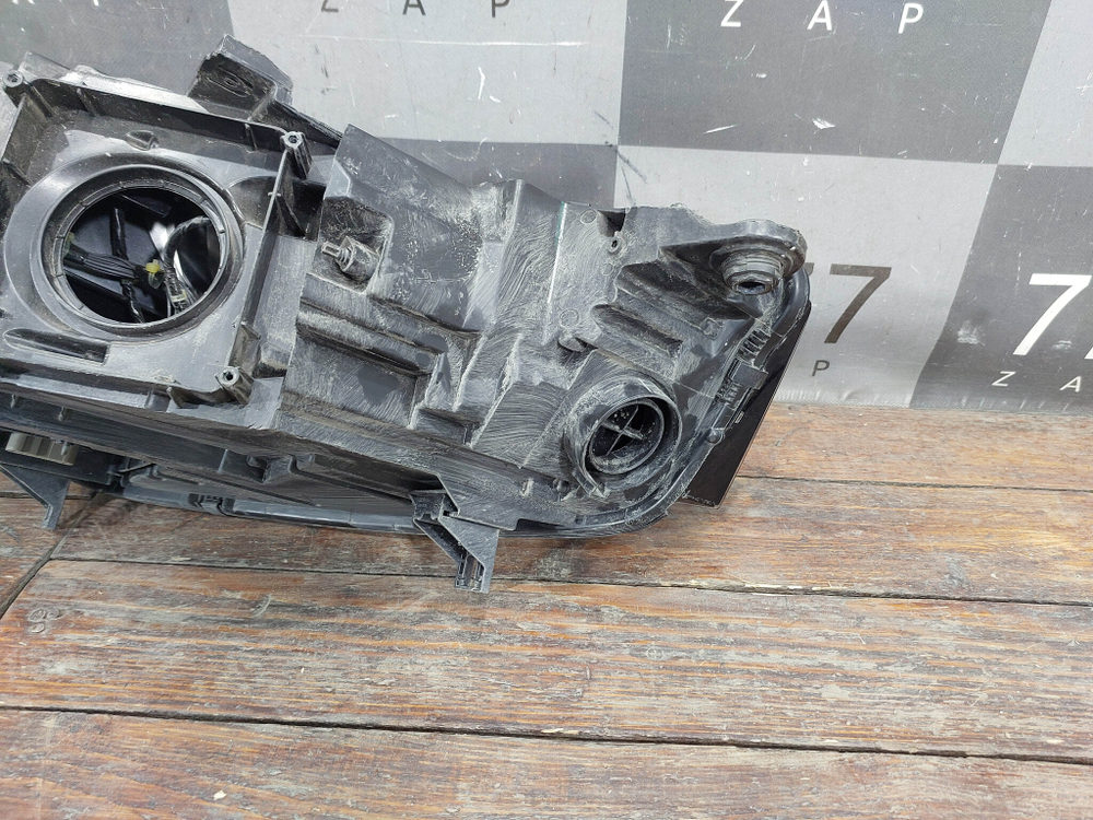 Фара левая LED Audi Q5 (FY) 17-20 Б/У Оригинал 80A941773