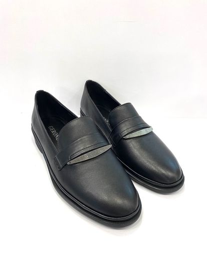 Лоферы женские