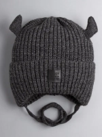 Шапка вязаная с ушками для детей