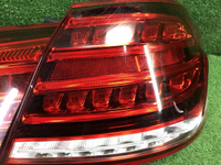 Фонарь Комплект фонарей Mercedes E W212 (13-16)