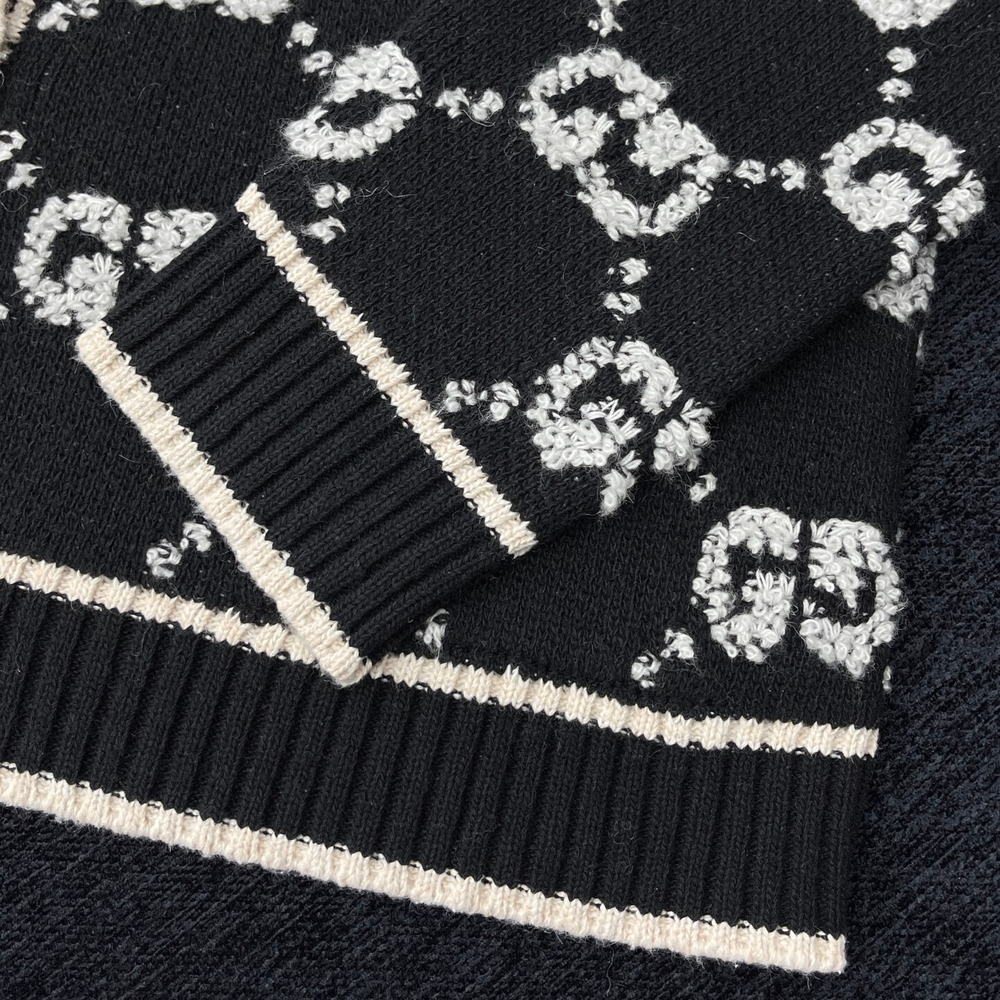 Gucci Sweatshirt