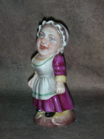 Статуэтка. Фарфор. Карлица. Ginori. Италия