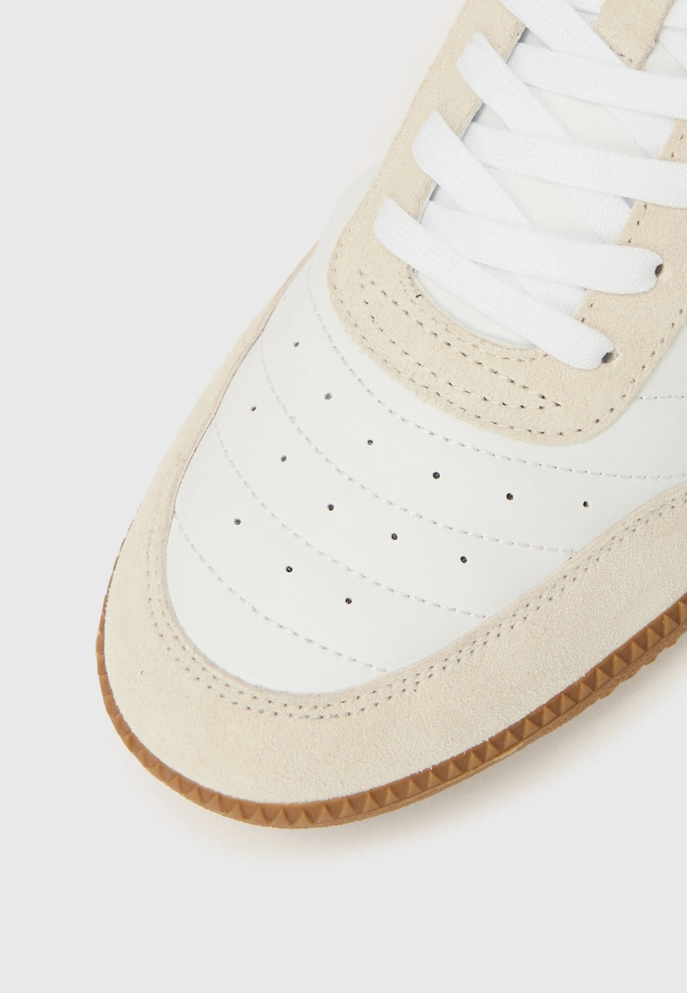 Кроссовки EA7