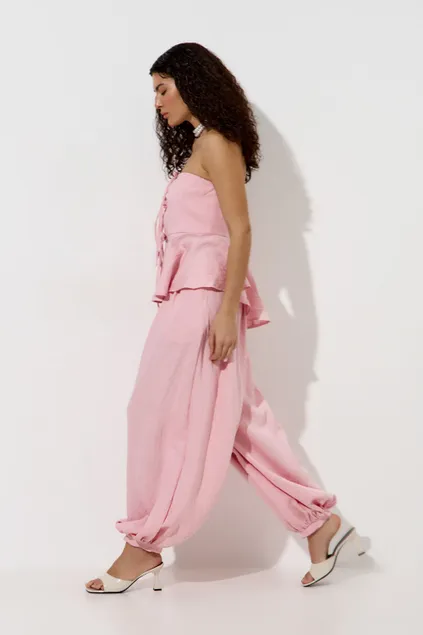 Брюки алладины из вискозы розового цвета
