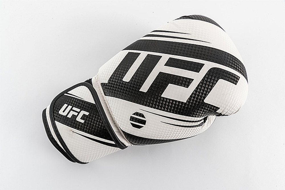UFC PRO Performance Rush 16 Oz - белые