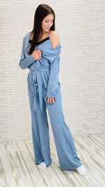 костюм-тройка из шёлк-стрейч