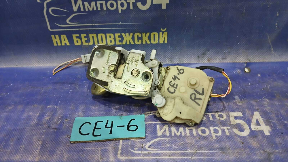 Замок двери задней левой Honda RAFAGA 1994
