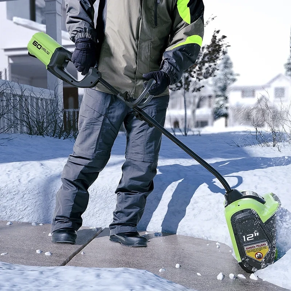 Greenworks GD60SS 60В снегоуборщик аккумуляторный (без АКБ и ЗУ) ковш 30 см, выброс 6 м 2603207