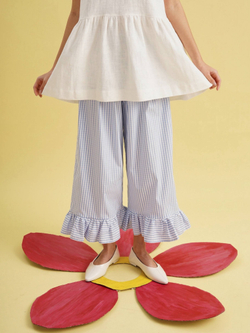 Брюки с воланами в сине-голубую клетку