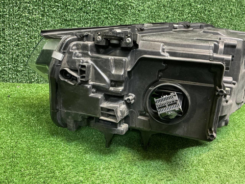 Фара правая BMW X3 G01 (2017-2021) Adaptive LED