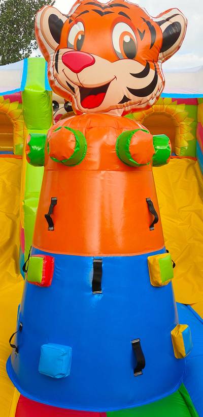 Коммерческий надувной батут «Тигриная страна 3», 10*5*3,5 м