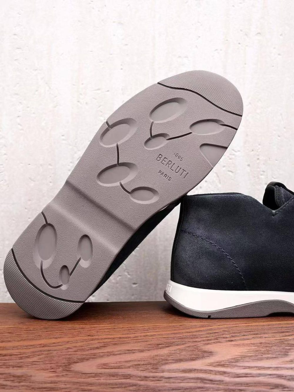 Кроссовки Berluti