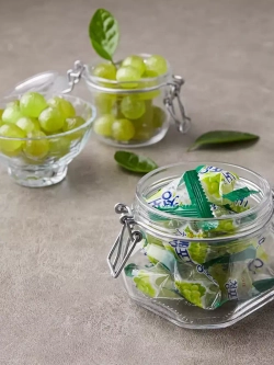 Леденцовая карамель со вкусом зеленого Винограда 153 г *2 шт