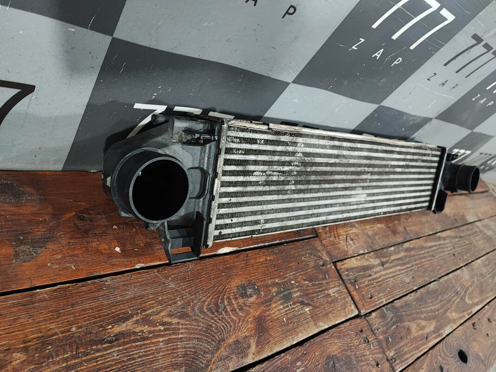 Интеркулер Volvo XC60 1 08-17 Б/У Оригинал 31338475