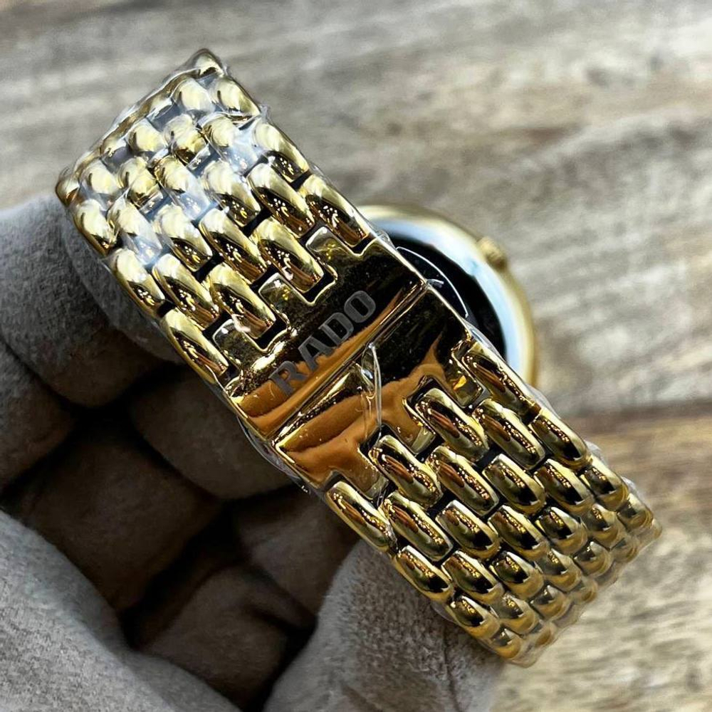 Часы Rado