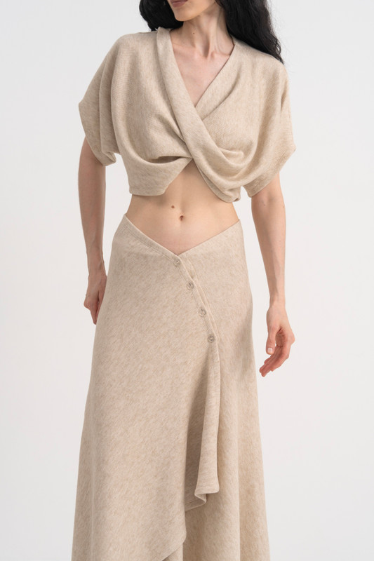 Топ «Essential Crop»