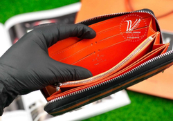 Кошелек Louis Vuitton Orange