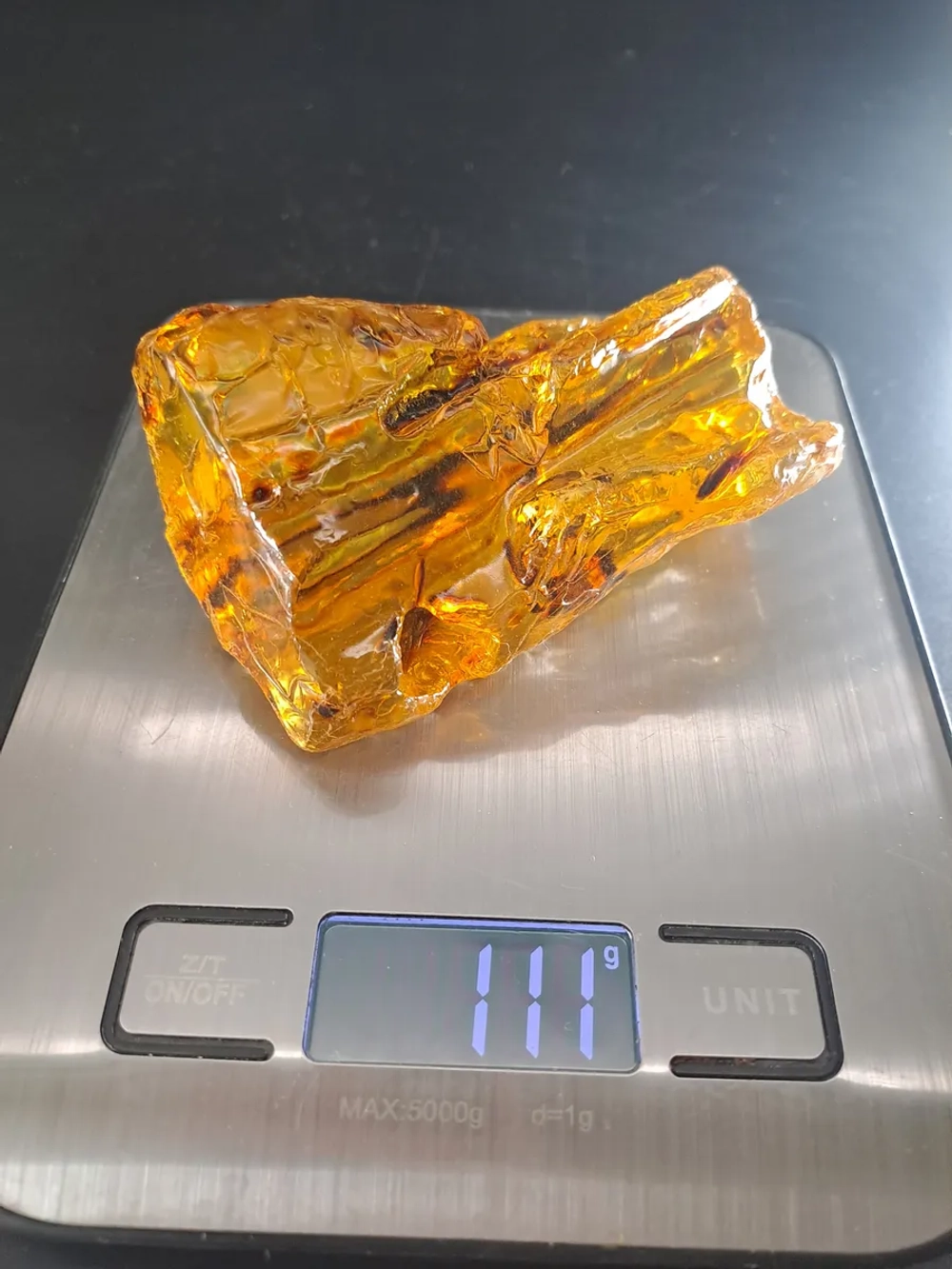 Копал молодой янтарь коллекционный 111 гр