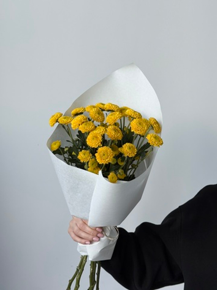 Охапка кустовых хризантем в желтом оттенке 5 шт