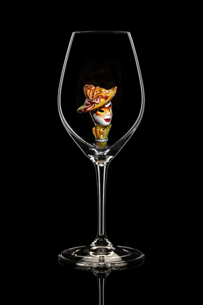 Бокал для шампанского Ридель. Маска. Золотая шляпа.